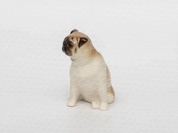 Скульптура Мопс сидящий Мики