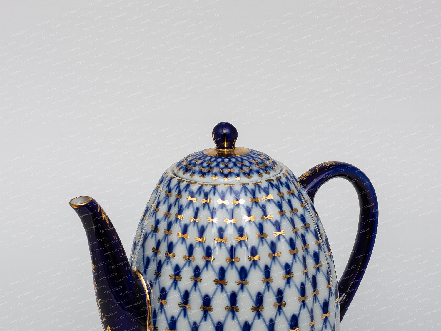 Кофейник, форма Тюльпан, рисунок Кобальтовая сетка